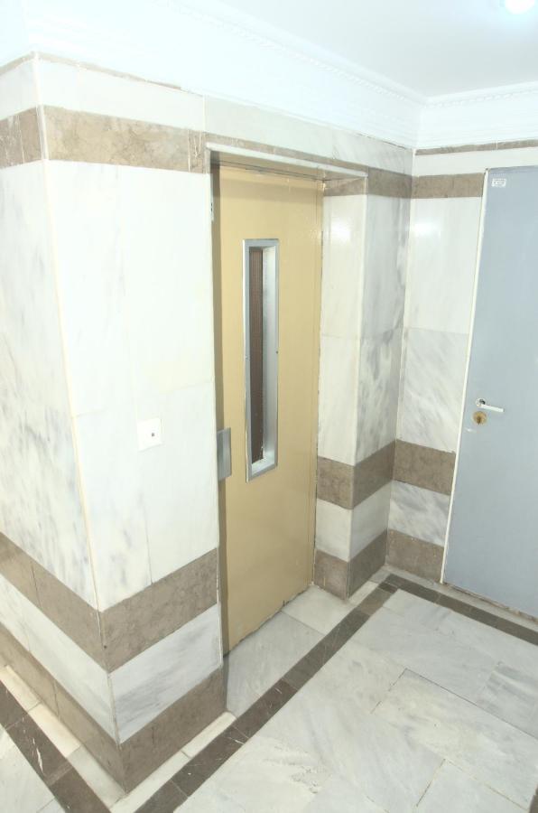 Habitacion En El Corazon Del Centro De Málaga Exteriör bild