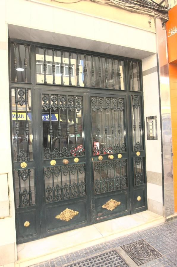 Habitacion En El Corazon Del Centro De Málaga Exteriör bild