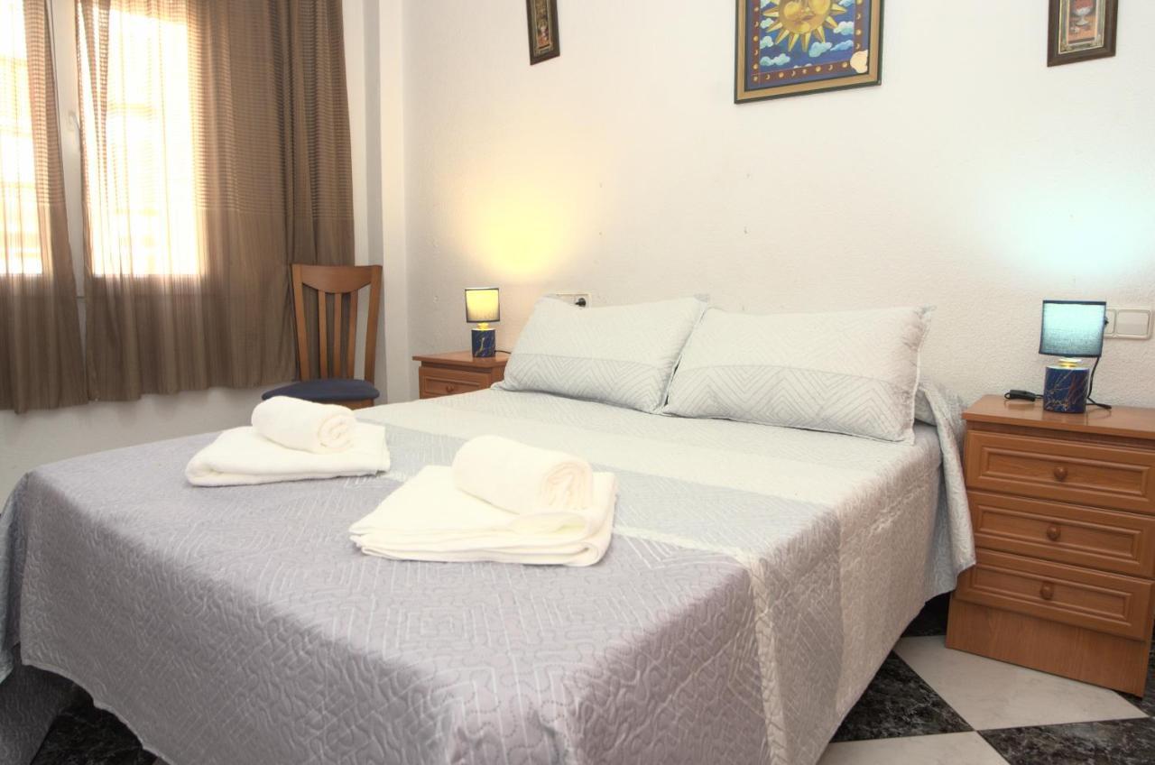 Habitacion En El Corazon Del Centro De Málaga Exteriör bild