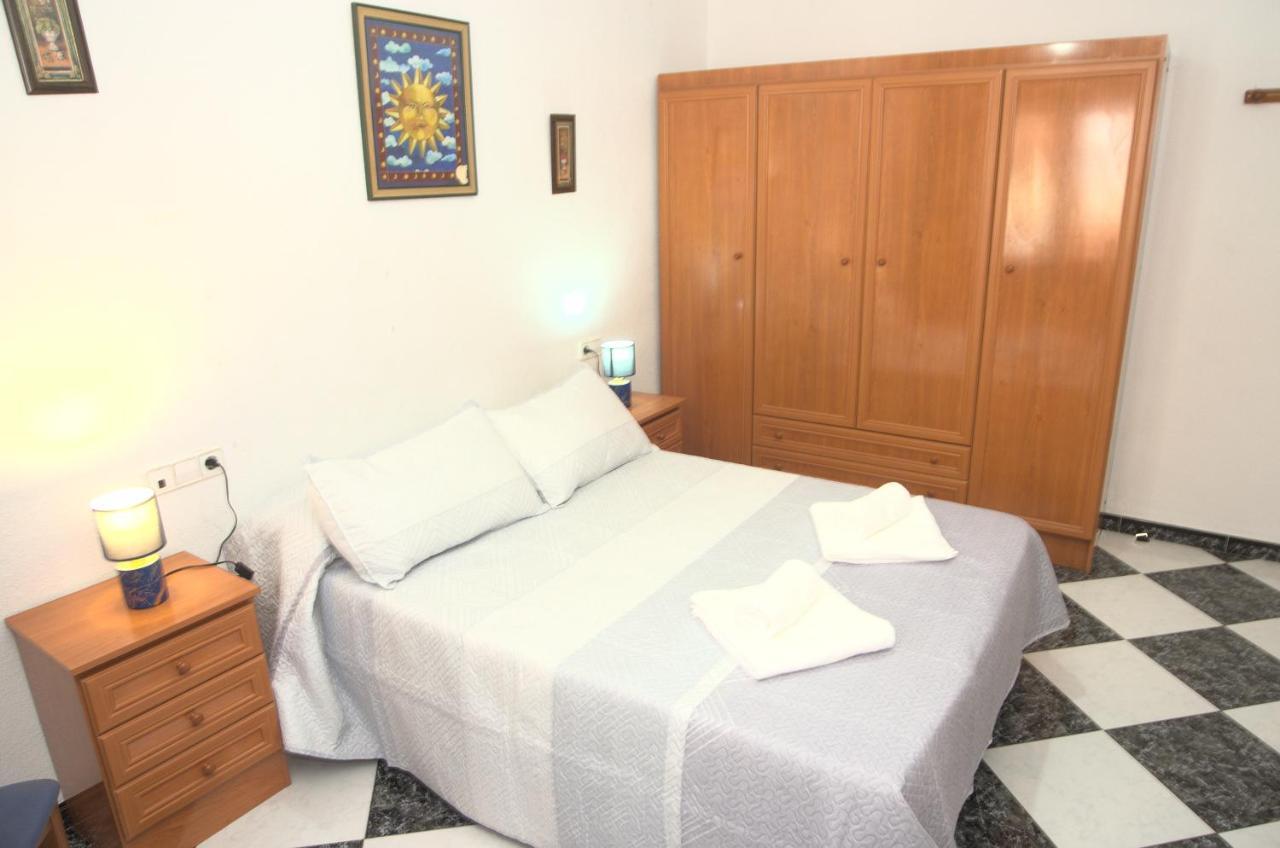 Habitacion En El Corazon Del Centro De Málaga Exteriör bild